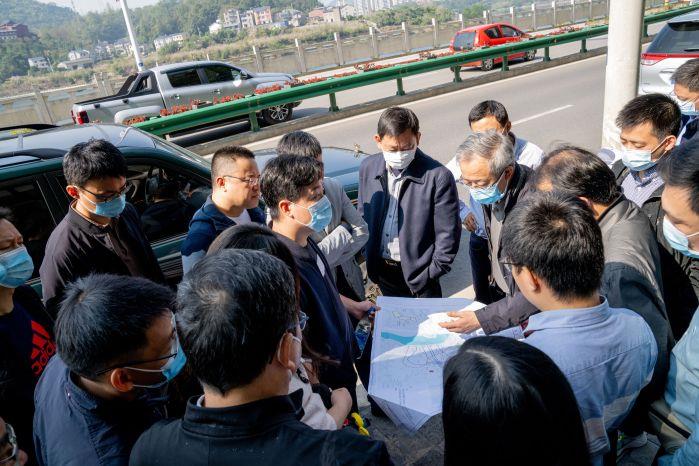 7、長陽抽水蓄能項目預可研現場勘測（楊海青攝）